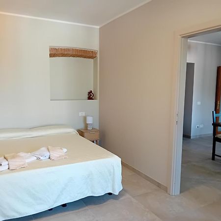 B&B Aria Di Lago ปาราติโค ภายนอก รูปภาพ