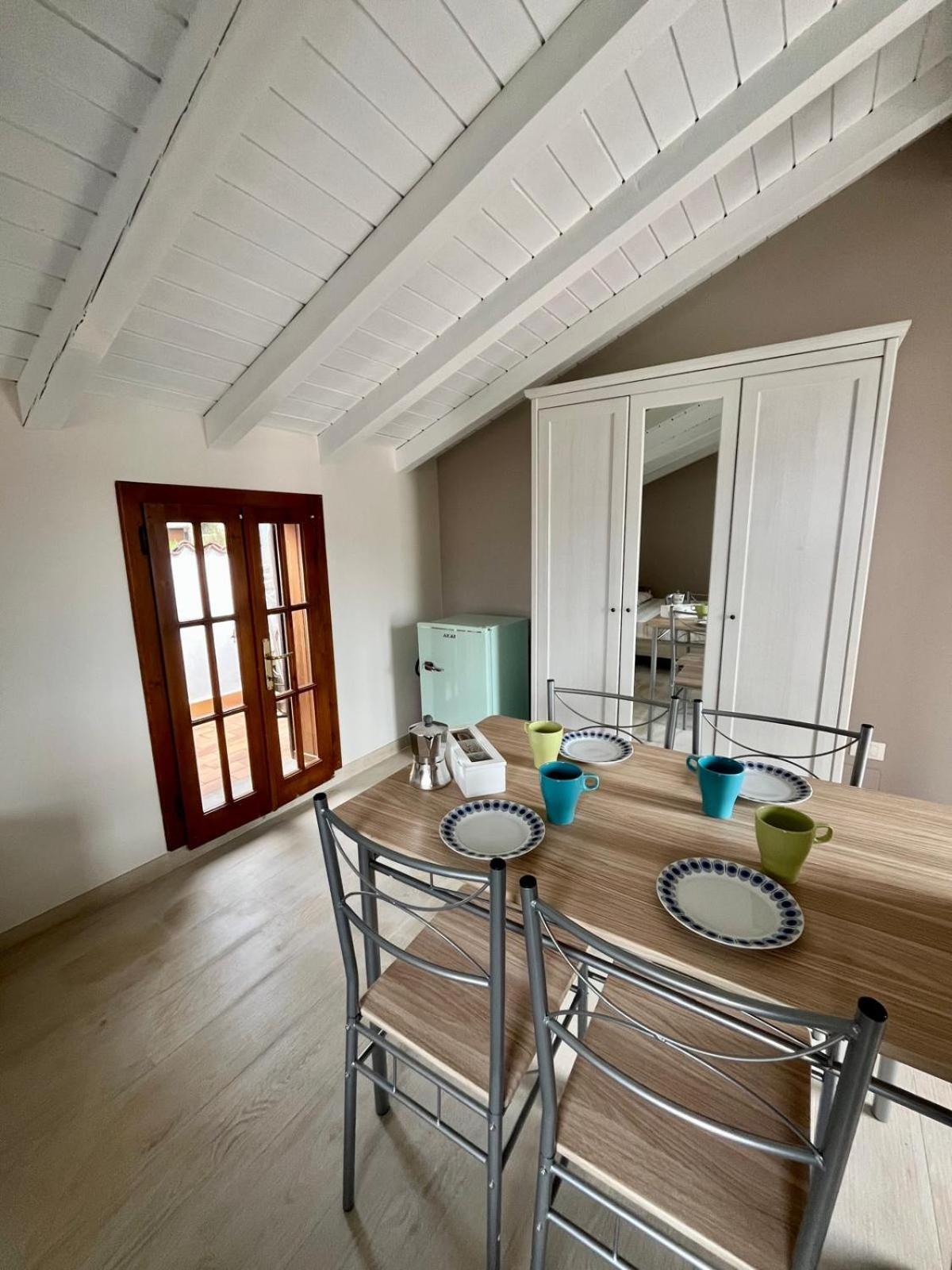 B&B Aria Di Lago ปาราติโค ภายนอก รูปภาพ