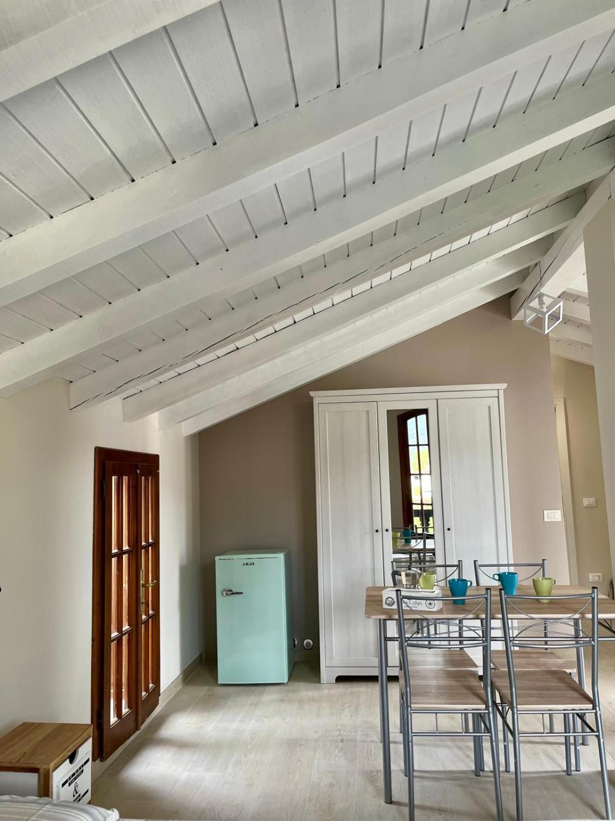 B&B Aria Di Lago ปาราติโค ภายนอก รูปภาพ