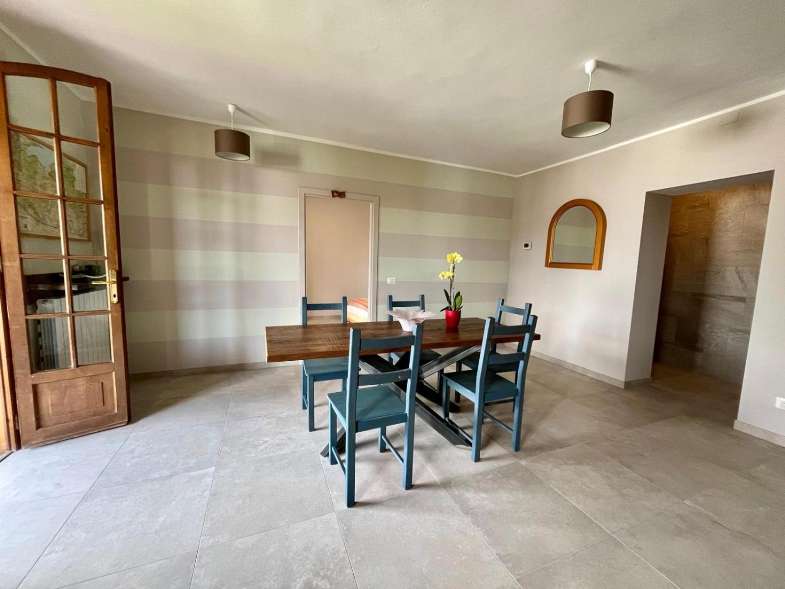 B&B Aria Di Lago ปาราติโค ภายนอก รูปภาพ