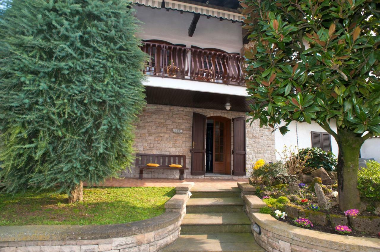 B&B Aria Di Lago ปาราติโค ภายนอก รูปภาพ